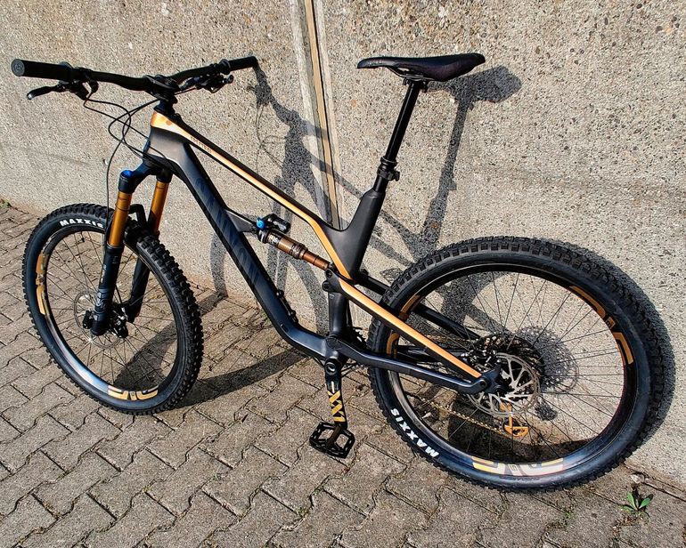 Canyon Canyon Spectral CFR LTD FOX 36 ✔️𝕎𝕙𝕒𝕥𝕤𝔸𝕡𝕡