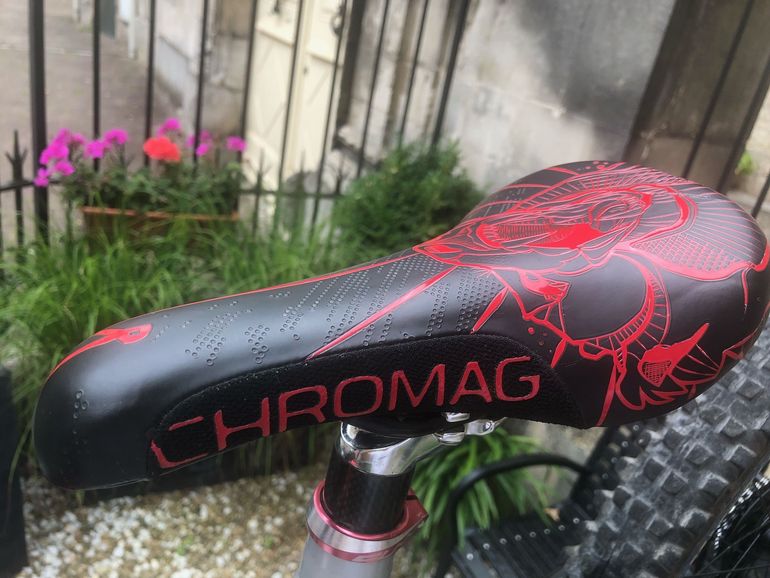 Used Commencal FURIOUS ESSENTIAL 2019 2019 Mountainbike — image 3 of 5