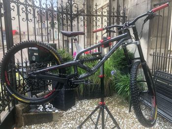 Used Commencal FURIOUS ESSENTIAL 2019 2019 Mountainbike — image 4 of 5