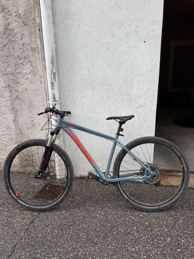Used Lapierre EDGE 9.9 2022 Mountainbike, Light Gray — image 1 of 10