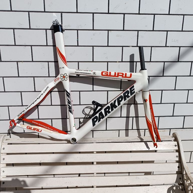 Parkpre Guru RS99 2016