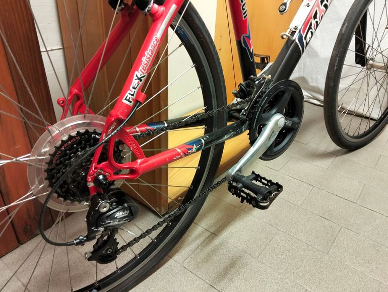 Used Olympia 7500 2006 Mountainbike, Red — image 4 of 5