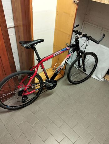 Used Olympia 7500 2006 Mountainbike, Red — image 2 of 5