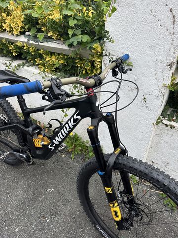 Used Specialized Enduro SRAM GX Eagle 2023 Mountainbike, Black — image 5 of 5