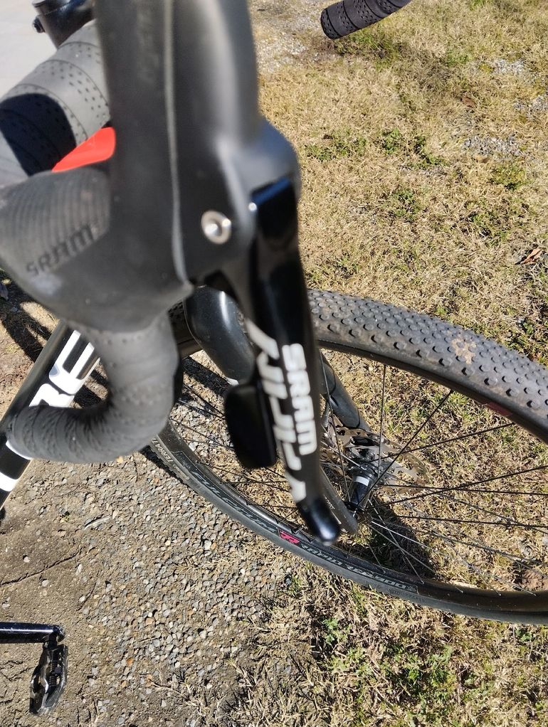 Gebrauchtes CUBE Nuroad SRAM Force 2022 Road & Gravel, Schwarz — Bild 5 von 8
