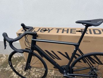 Used Canyon CF SL 7 Disc 2019 Road & Gravel, Black — image 1 of 9