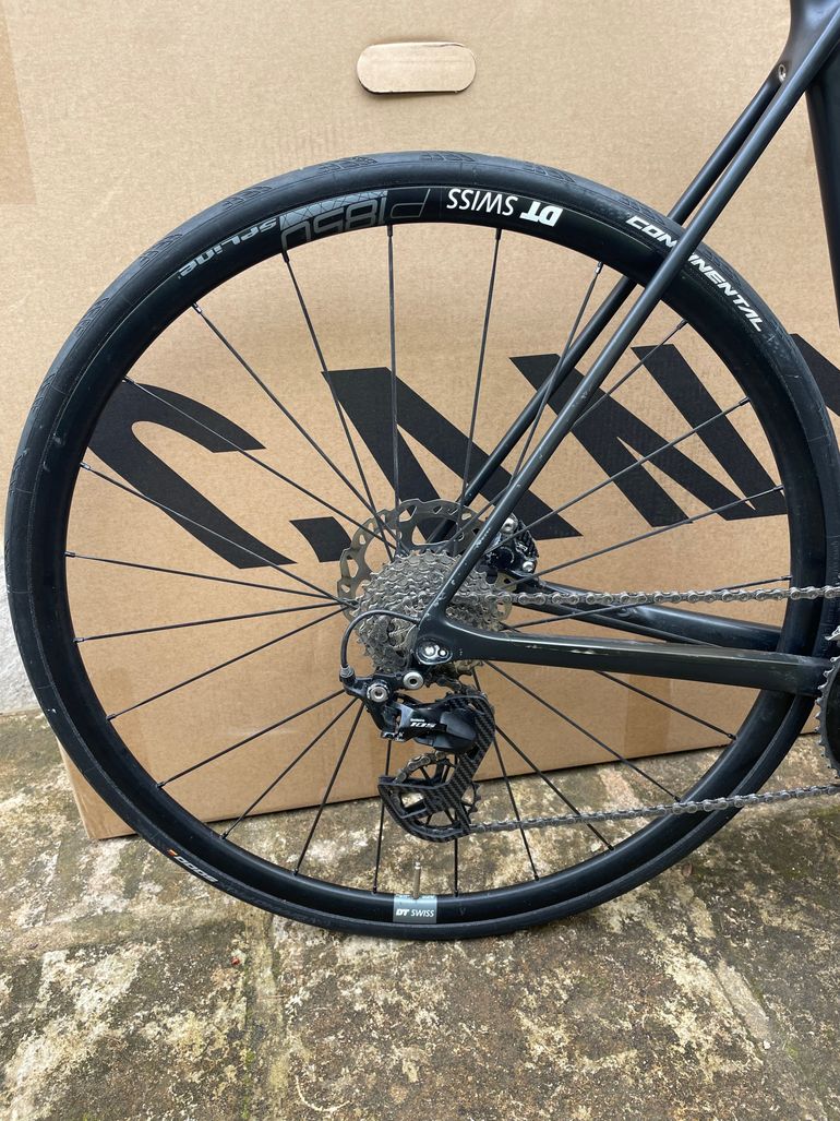 Used Canyon CF SL 7 Disc 2019 Road & Gravel, Black — image 6 of 9