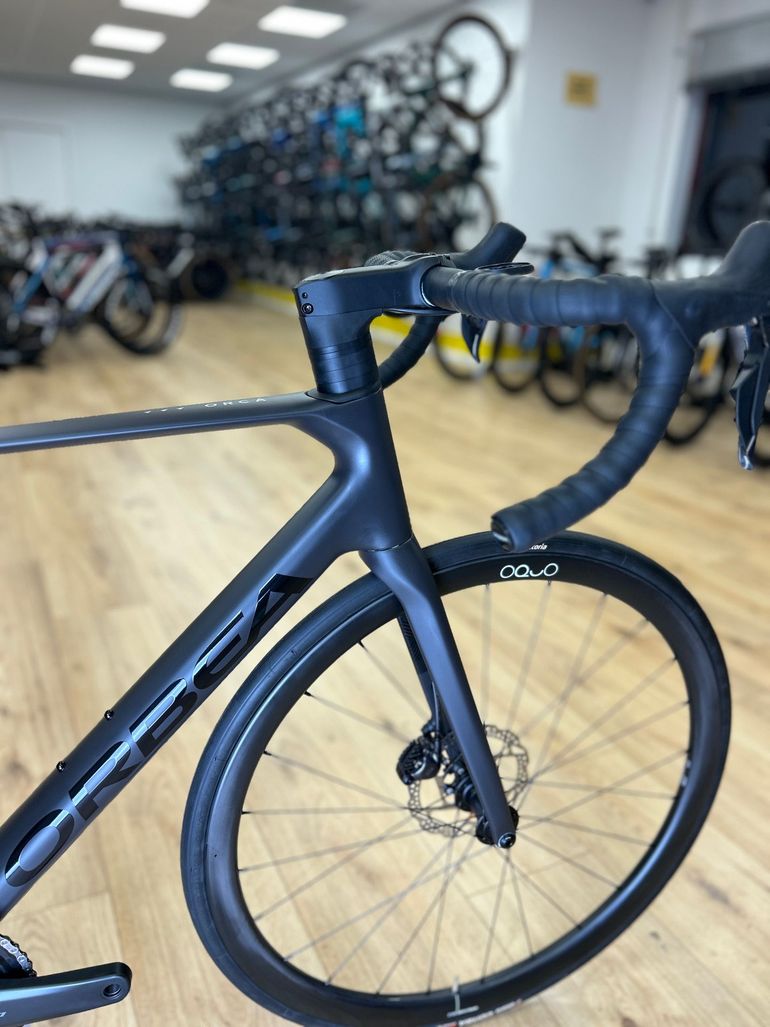 Used Orbea ORCA M20iLTD 2024 2024 Road & Gravel, Black — image 8 of 27