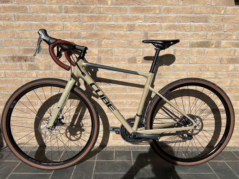 Used CUBE NUROAD PRO 2021 2021 Road & Gravel, Orange — image 2 of 4