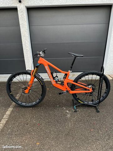 Used Santa Cruz Bronson 2024 2024 MTB