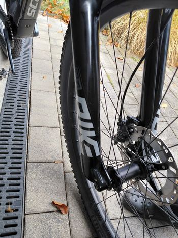 Used Scott Spark 940 2022 2022 Mountainbike, Black, 29 — image 1 of 10