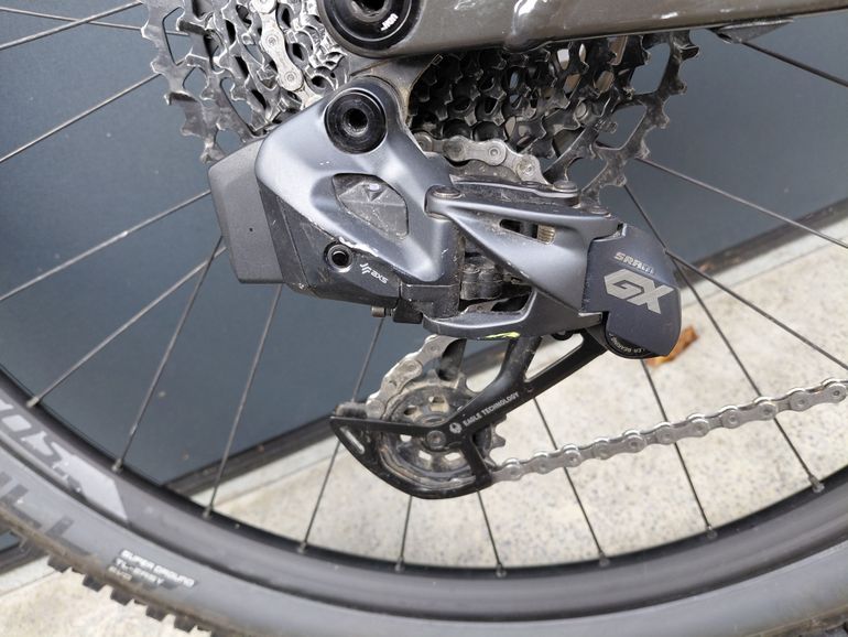 Used Scott Spark 940 2022 2022 Mountainbike, Black, 29 — image 7 of 10