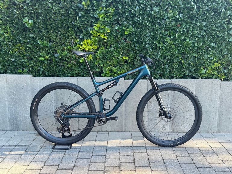 Used Specialized Epic EVO Pro LTD 2024 2024 Mountainbike, Blue, 29 — image 1 of 14