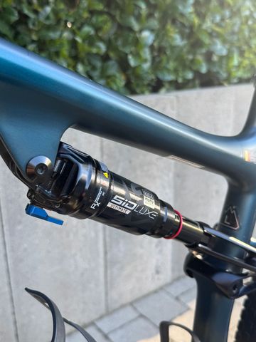 Used Specialized Epic EVO Pro LTD 2024 2024 Mountainbike, Blue, 29 — image 10 of 14