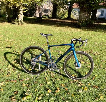 Used Giant Defy Advanced Pro 1 2022 2022 Road & Gravel