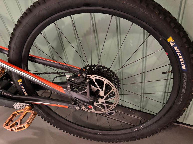 Used Rose 2015 Rose Root Miller 2015 Mountainbike, Light Gray — image 4 of 8
