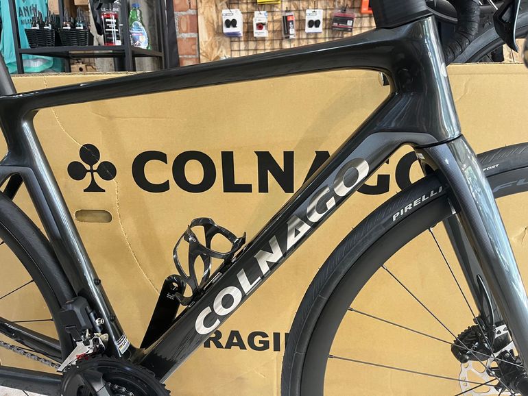 Used Colnago V4 2025 Road & Gravel, Black — image 2 of 6