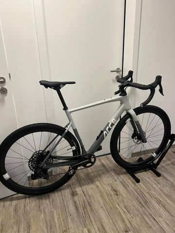 Used ARC8 Eero 2024 Road & Gravel