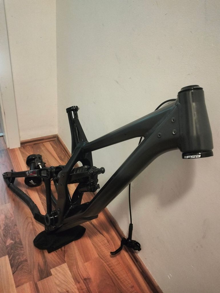 Used Kellys Noid Frameset 2021 Mountainbike, Black — image 5 of 9