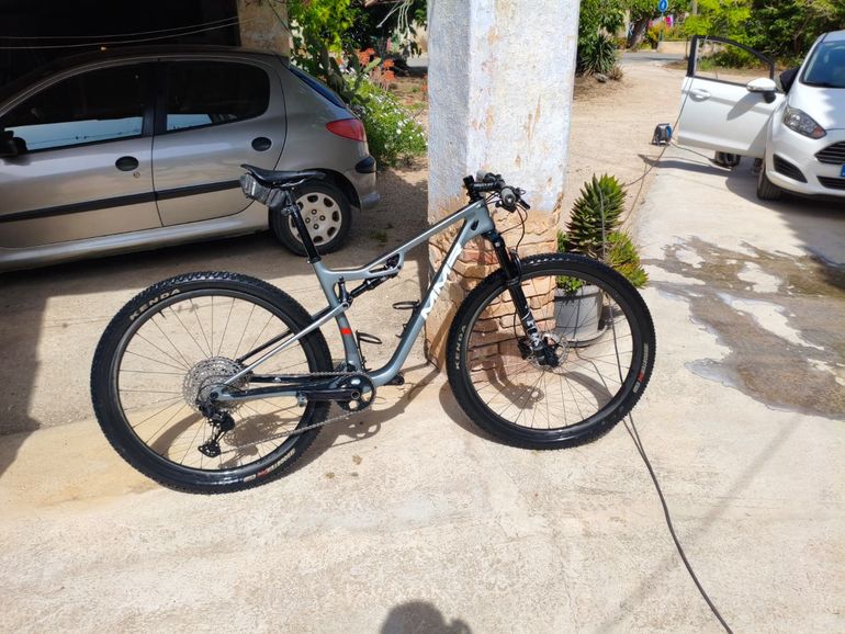 Used MMR Kenta Shimano Deore XT 2022 Mountainbike, Light Gray — image 2 of 4