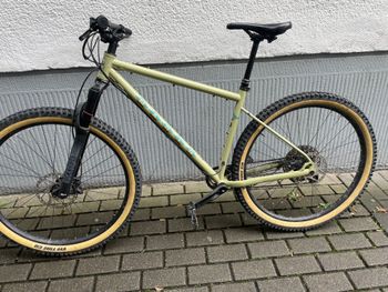 Used Marin Pine Mountain 2 2021 2021 Mountainbike, Green, 29 — image 2 of 10