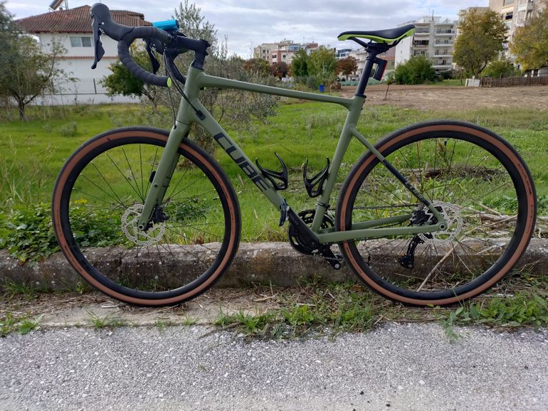 Used CUBE NUROAD RACE 2022 2022 Road & Gravel, Green — image 9 of 10