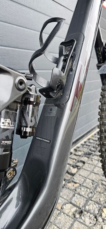 Used Trek Top Fuel 9.8 XT 2024 2024 Mountainbike, Light Gray, 29 — image 6 of 14