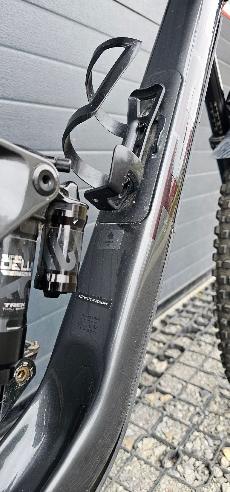 Used Trek Top Fuel 9.8 XT 2024 2024 Mountainbike, Light Gray, 29 — image 6 of 14