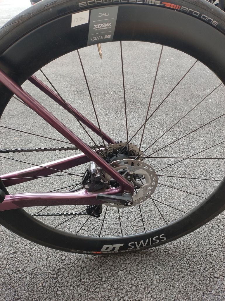 Used Canyon Ultimate CF SLX 8 Di2 2023 2023 Road & Gravel, Purple — image 9 of 10