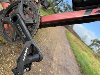 Used Giant Revolt, Advanced Pro 1 2021 2021 Road & Gravel, Purple — image 9 of 18