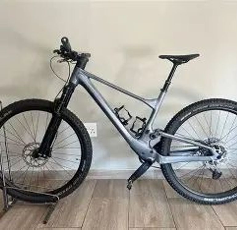 Used Scott Spark 950 2024 2024 Mountainbike, Light Gray, 29 — image 2 of 3