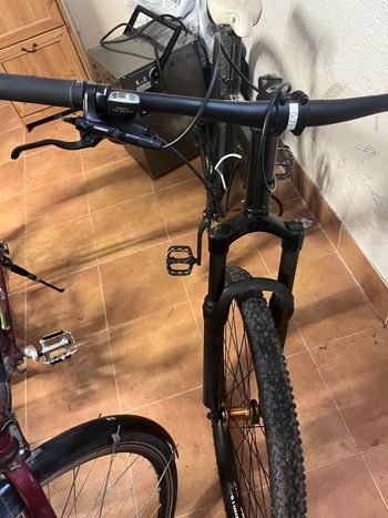 Used Scott Scale 2010 2010 Mountainbike, Black — image 2 of 9