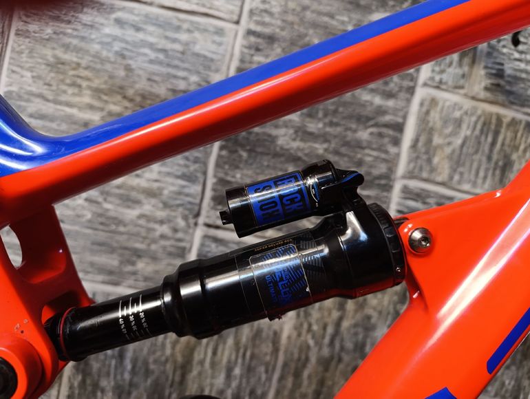 Used Intense Carbine 2019 Mountainbike, Orange — image 11 of 14