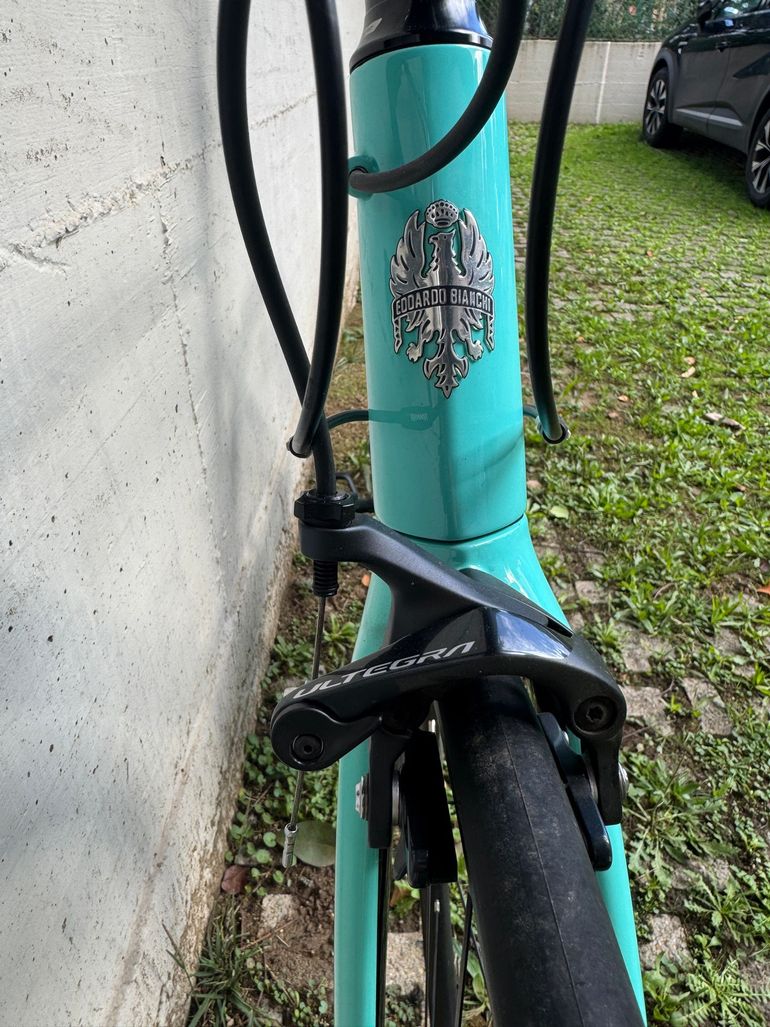 Used Bianchi Aria Ultegra 2020 2020 Road & Gravel, Blue — image 3 of 6