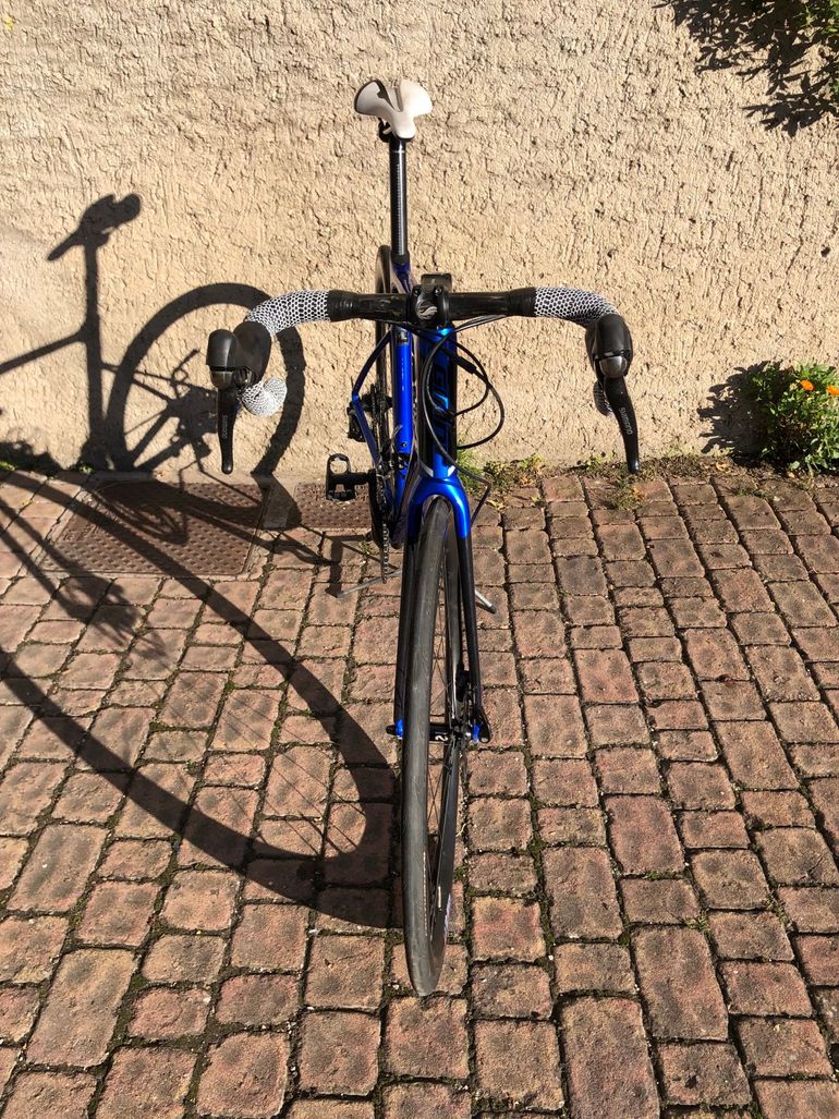 Used Giant Defy Advanced Pro 2 2016 2016 Road & Gravel, Blue — image 4 of 9