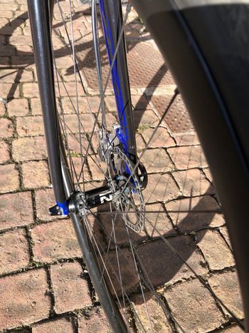 Used Giant Defy Advanced Pro 2 2016 2016 Road & Gravel, Blue — image 6 of 9