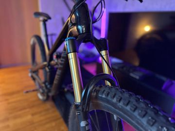 Used Canyon Spectral 29 LTD 2021 2021 Mountainbike, Black, 29 — image 4 of 5