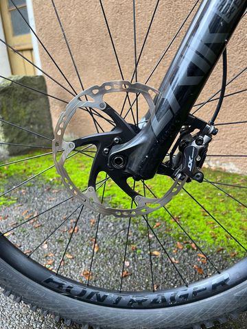 Used Trek Slash 8 Gen 6 2025 Mountainbike, Light Gray, 29 — image 5 of 11