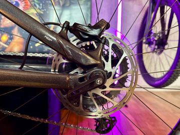 Used Trek Remedy 8 2022 Mountainbike, Black — image 16 of 17