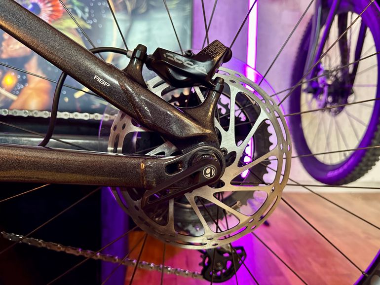 Used Trek Remedy 8 2022 Mountainbike, Black — image 16 of 17