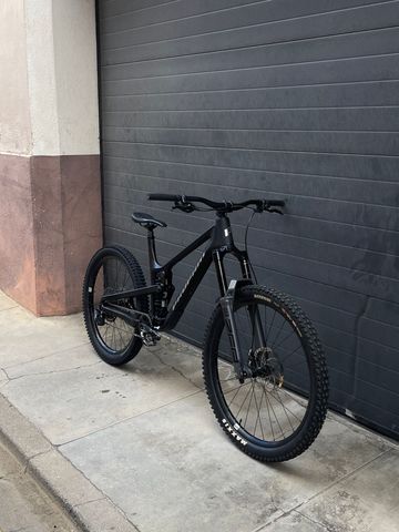 Used Propain Tyee Cf 6 Custom 2023 Mountainbike, Black — image 3 of 18