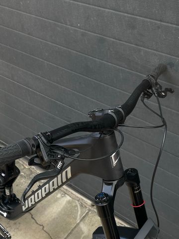 Used Propain Tyee Cf 6 Custom 2023 Mountainbike, Black — image 10 of 18