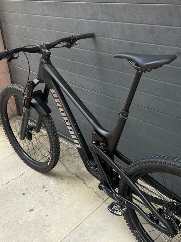 Used Propain Tyee Cf 6 Custom 2023 Mountainbike, Black — image 11 of 18