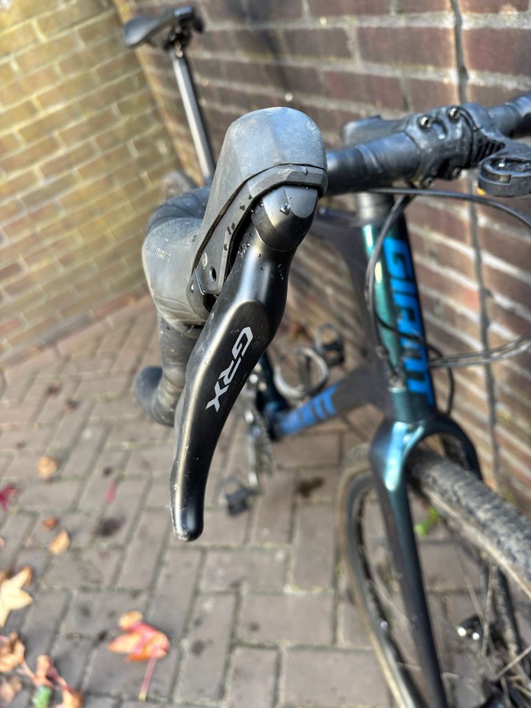 Used Giant Revolt Advanced 2 2023 Road & Gravel, Blue — image 5 of 6