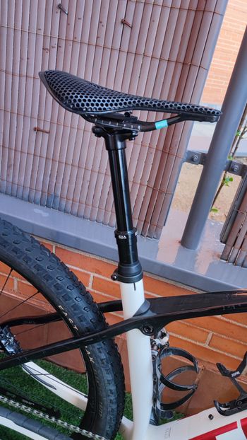 Used Trek Procaliber SRAM GX Eagle 2022 Mountainbike, White — image 7 of 10