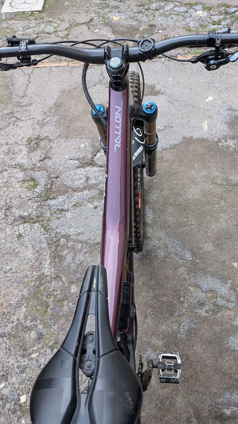 Used Orbea RALLON M20 2023 Frameset 2023 Mountainbike, Purple, 29 — image 12 of 12