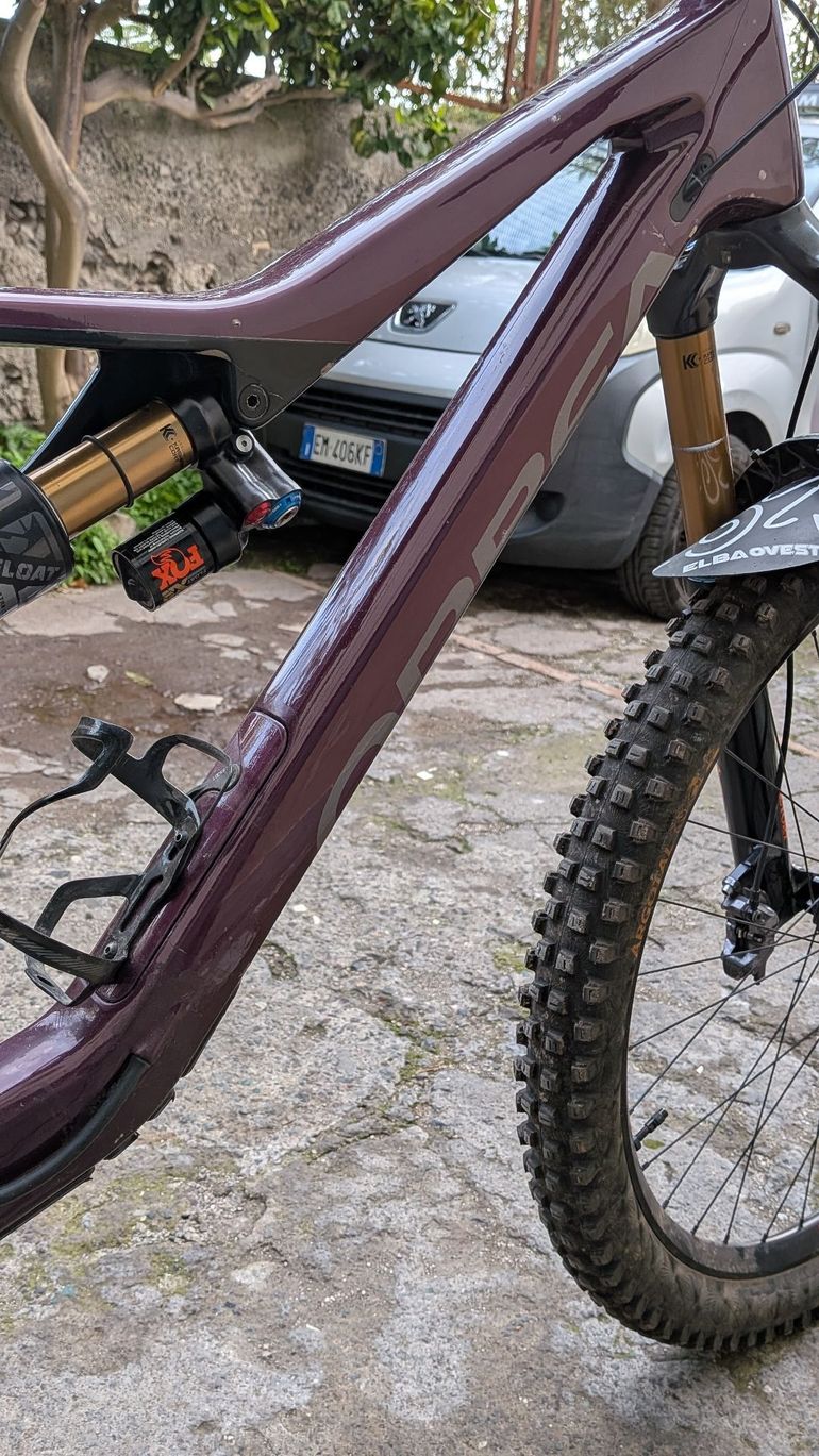 Used Orbea RALLON M20 2023 Frameset 2023 Mountainbike, Purple, 29 — image 8 of 12