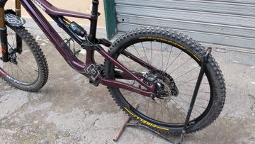 Used Orbea RALLON M20 2023 Frameset 2023 Mountainbike, Purple, 29 — image 7 of 12