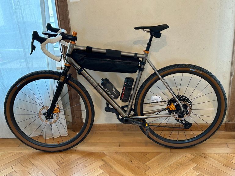 Used Otso Warakin SRAM Red eTap AXS 2023 Road & Gravel, Light Gray — image 2 of 11
