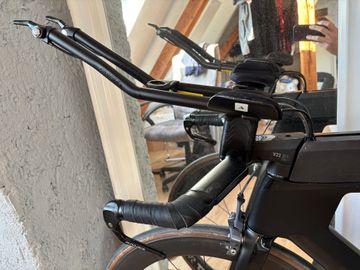 Used Canyon Speedmax Shimano Ultegra 2018 Road & Gravel, Black — image 3 of 9